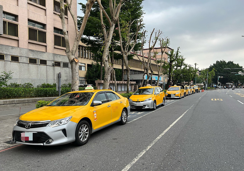 據了解，運價審議委員會委員對跳錶價意見不同，可能下調，未必會如公會期望的從100元起跳。(圖：中央社)