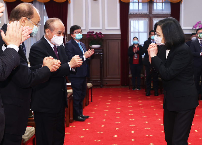 總統蔡英文感謝醫界及生技產業界共同為防疫工作貢獻重要力量。(圖：中央社)