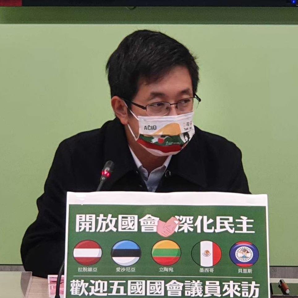 民進黨立委蔡適應3日上午宣布自己確診。（臉書）