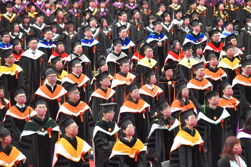 圖為國立台灣大學5月間舉辦的畢業典禮。 (圖：中央社)