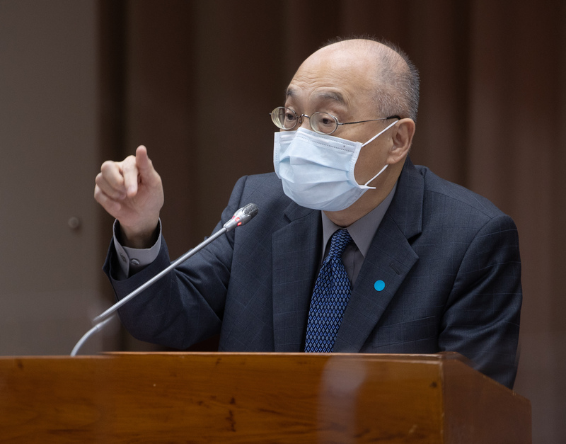 立法院教育及文化委員會26日邀請國立故宮博物院院長吳密察（圖）列席，就「新故宮計畫執行進度、檢討與未來規劃」進行專題報告並備質詢。(圖：中央社)