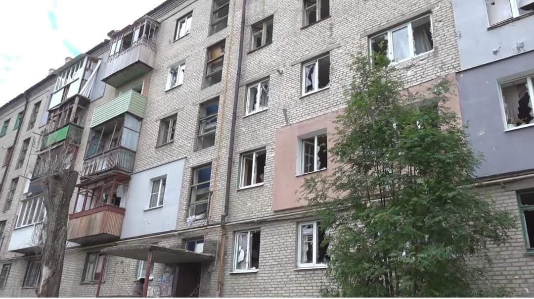 盧甘斯克(Luhansk)地區許多民宅已經在俄羅斯砲火下被摧毀。（FB/@Національна поліція України）