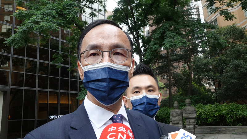 國民黨黨主席朱立倫美東時間7日與白宮國安會官員會談，雙方就安全、國防等議題交換意見。朱立倫表示，確實感受得到美方對安全議題的關切。 (圖：中央社)