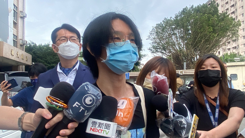 網紅「小玉」朱玉宸利用人工智慧深偽技術(Deepfake)移植受害者臉部至色情片牟利。(資料照/中央社)