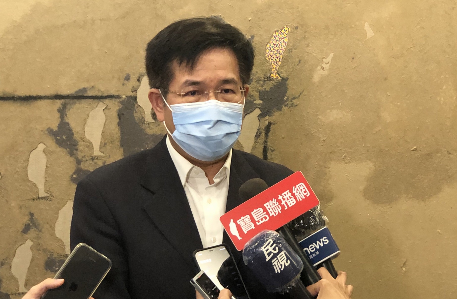 教育部長潘文忠表示，教育部將開放無症狀或輕症的確診考生參加分科測驗。(教育部提供)