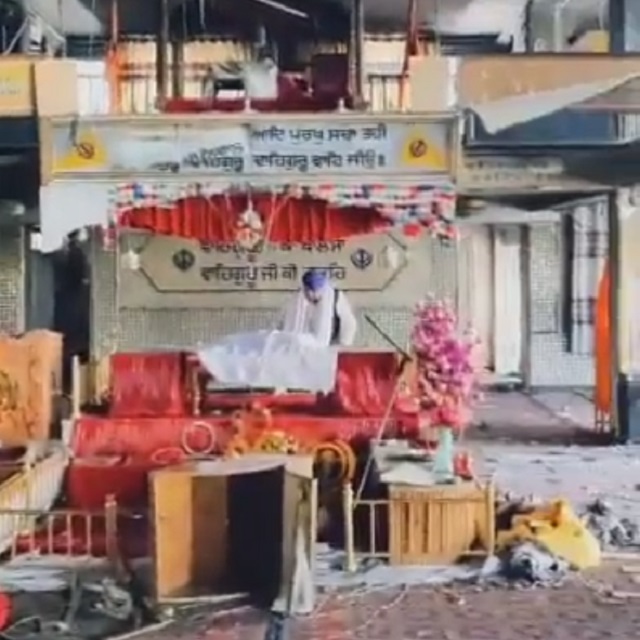 阿富汗首都喀布爾一座錫克教寺廟18日發生汽車炸彈爆炸事件。(圖擷自推特)