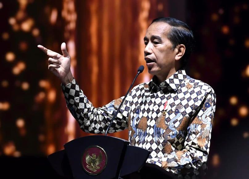 印尼總統佐科威(Joko Widodo) 26日啟程前往歐洲訪問。(資料照片／推特)