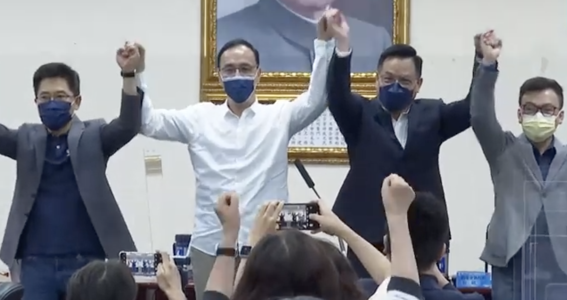 國民黨22日中常會一致通過提名新竹市議員林耕仁，披掛參選新竹市長。(國民黨提供)