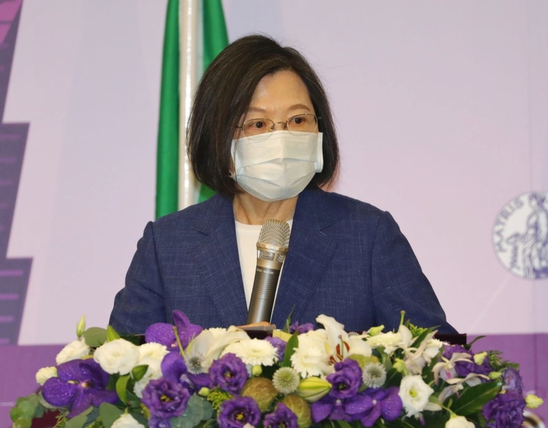 蔡英文總統24日出席「第32屆國際女醫師協會世界代表大會開幕式」，並發表致詞。 (圖：中央社)