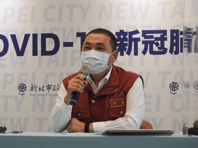 針對民眾不滿新北市政府處理恩恩事件態度，侯友宜今天(27日)表示，尊重民調結果，也期待從過程中瞭解還有哪些可以做得更好的地方。資料照片。(圖：中央社)