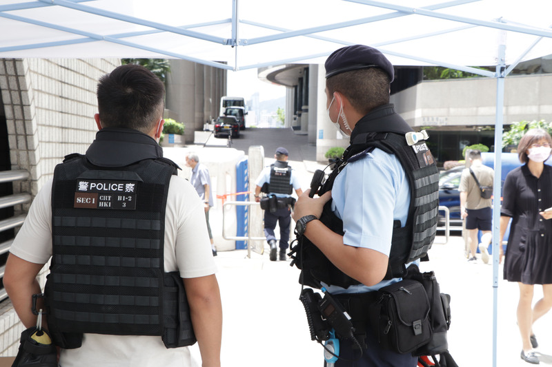 北京領導人習近平預定30日來港出席慶祝回歸活動，香港警方在其活動區灣仔高度布防。 (圖：中央社)