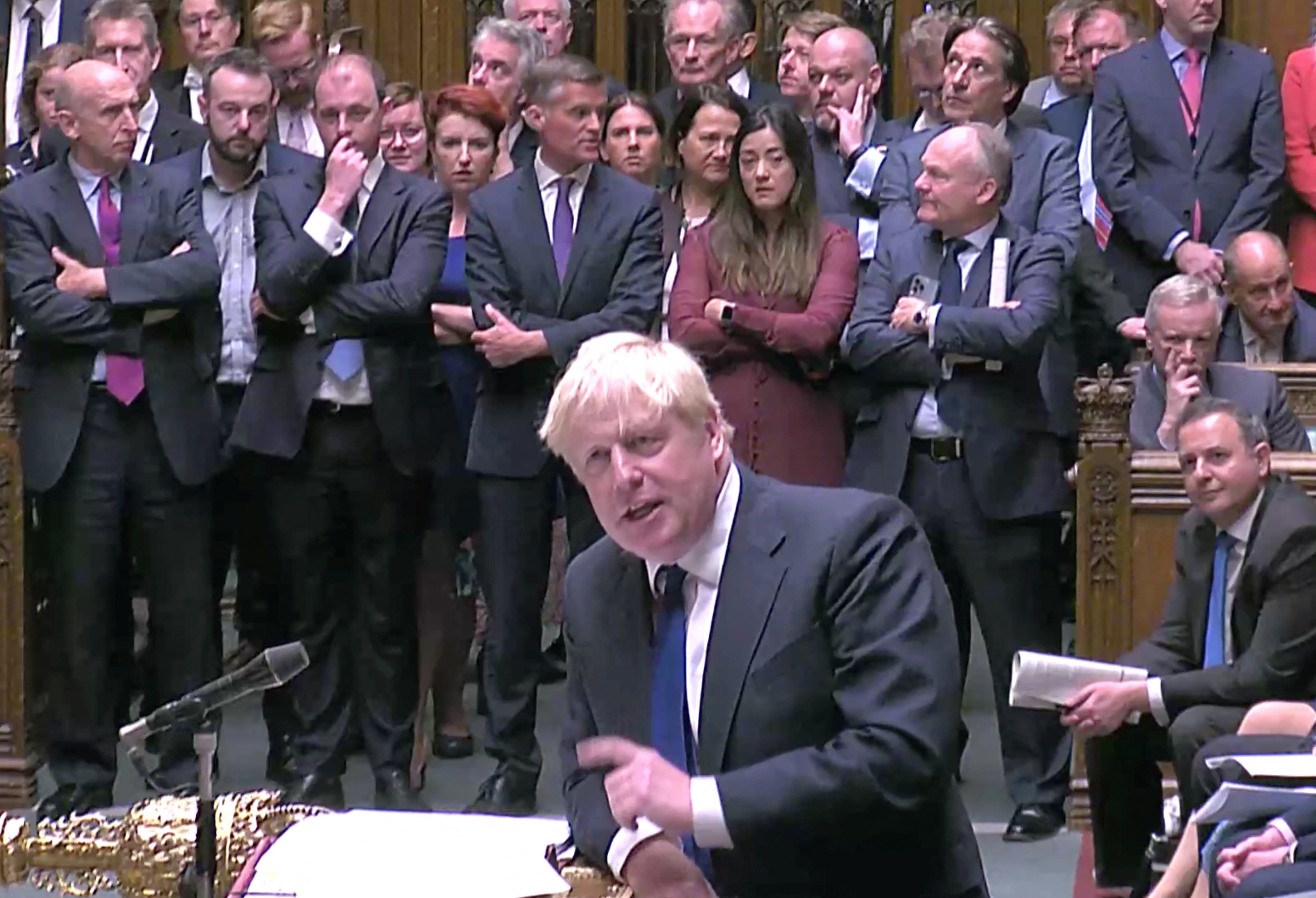 不信任英國首相強生(Boris Johnson)的領導，在不到24小時內，已有最少21名英國國會議員請辭，英媒報導，強生將宣布辭職。(路透社/達志影像)