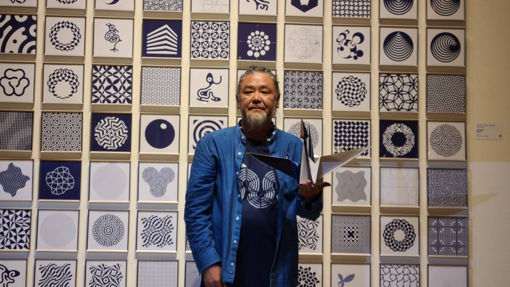 日本東京奧運與帕奧會徽設計師野老朝雄親自策展的「”CONNECT連結 ”」展覽，19日在誠品信義店熱鬧開展。 (江昭倫 攝)