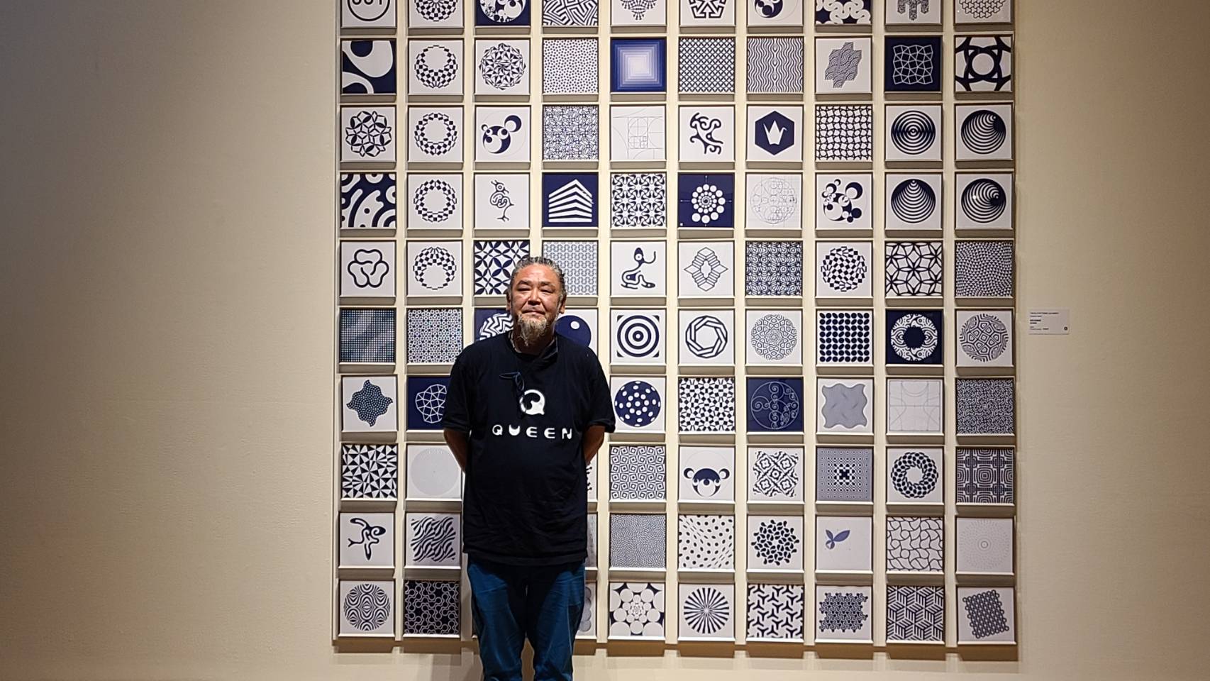 日本東奧會徽設計師野老朝雄接受央廣專訪，暢談創作幾何圖紋背後的想法。(江昭倫 攝)