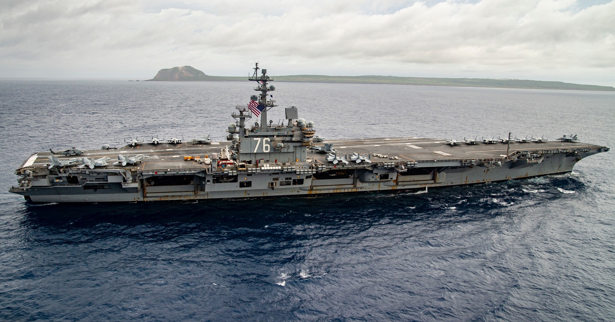 雷根號航空母艦。(圖：USS Ronald Reagan臉書)