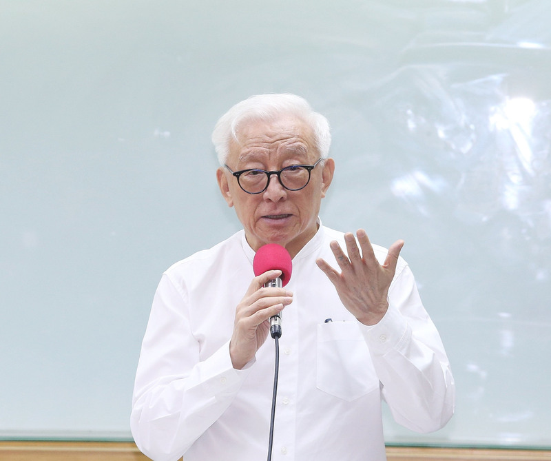 曹興誠說，現在中國大陸把他列為台獨份子，聯電撤銷他「榮譽董事長」頭銜是合理的。 (圖：中央社)