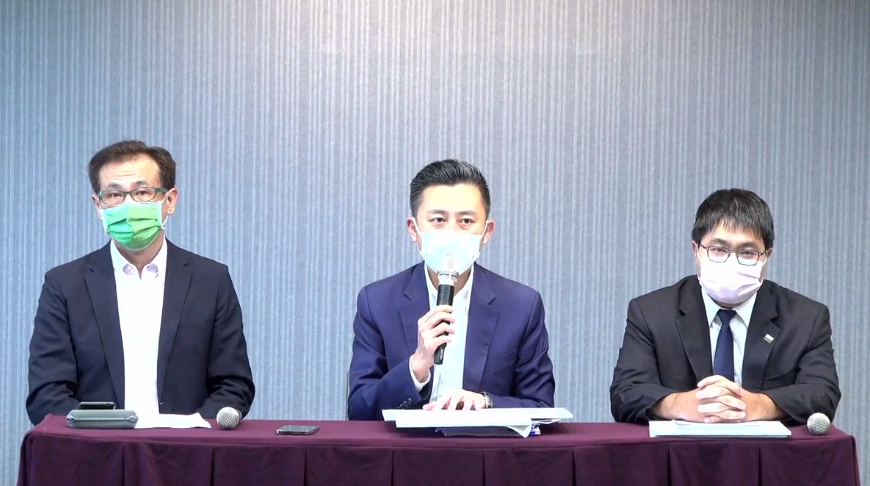 民進黨桃園市長參選人林智堅團隊與委任律師召開記者會說明台大認定論文抄襲與學位遭撤銷回應。(翻攝直播畫面)