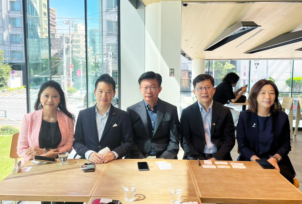 立委、亞東國會議員友好協會訪日團今天說明訪日成果，強調「安倍路線」會繼續，台日交流必深化（圖：立委郭國文辦公室提供）