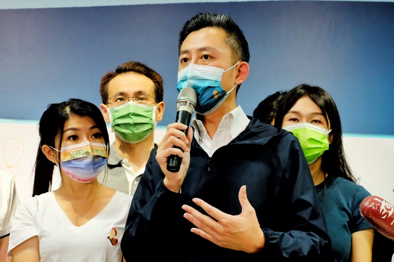 民進黨桃園市長參選人林智堅10日表示，會繼續以政見爭取選民支持。(圖：中央社)