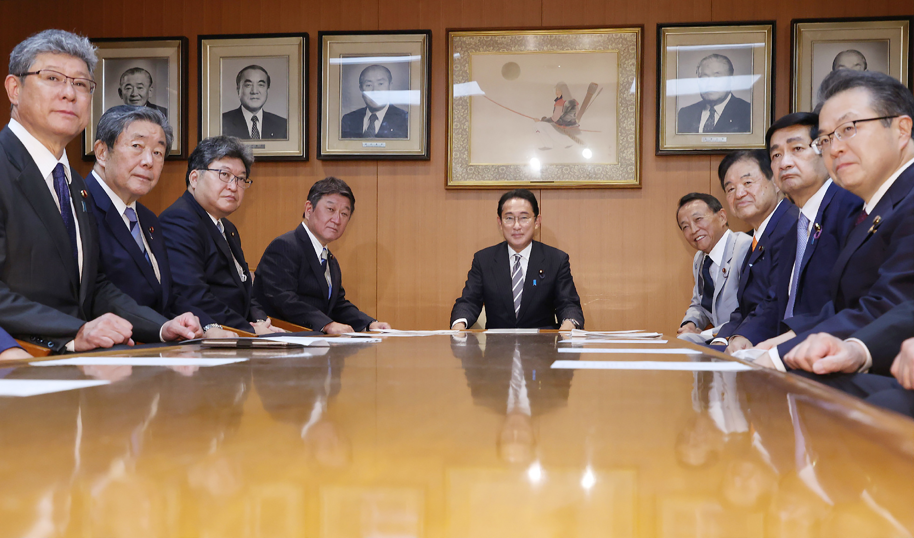 日本首相、執政黨自由民主黨總裁岸田文雄今天(10日)進行黨務主管人事及內閣改組。(AFP)