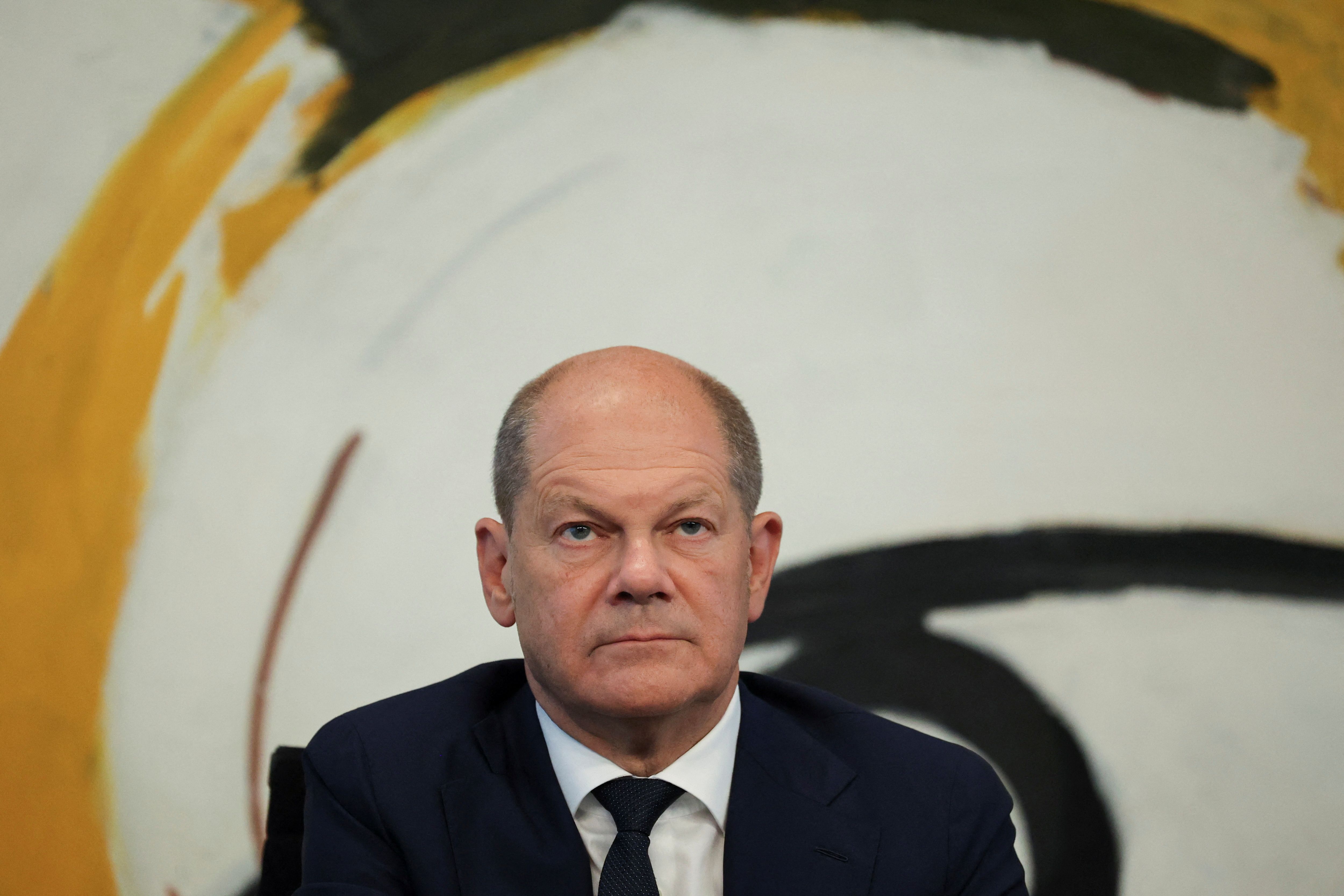 德國總理蕭茲(Olaf Scholz)4日表示，德國將投入至少650億歐元，來保護消費者和企業免受通膨飆升的影響。(路透社/達志影像)