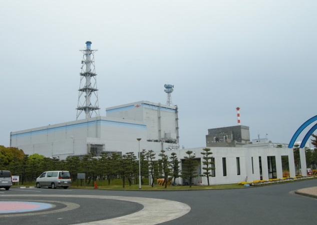 日本茨城縣東海村的東海第二核電廠13日上午發生室外變壓器起火事故。(圖:維基)