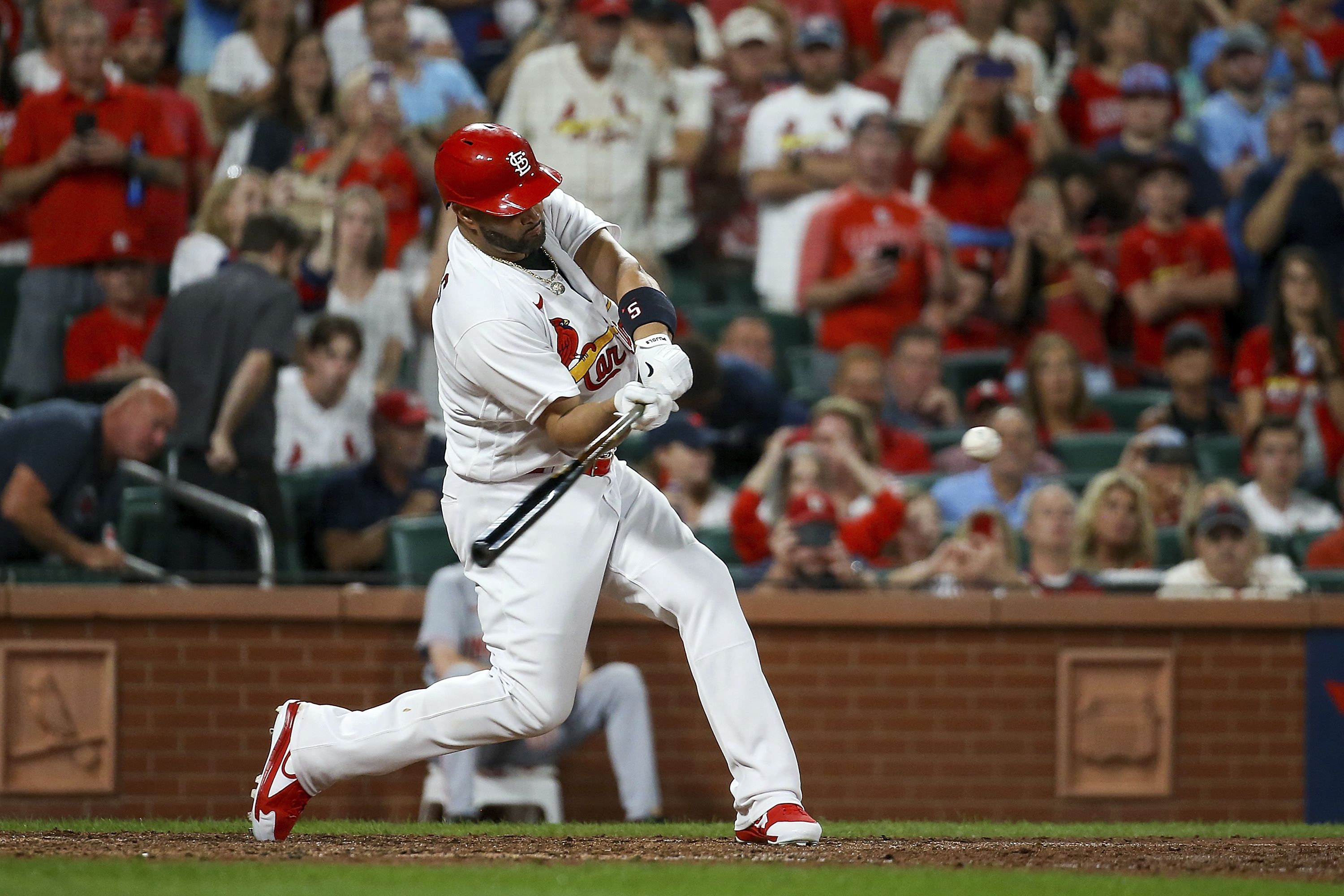 紅雀強打普侯斯（Albert Pujols）(圖 )16日在出戰辛辛那提紅人時，敲出個人生涯第698發全壘打。(美聯社/達志影像)