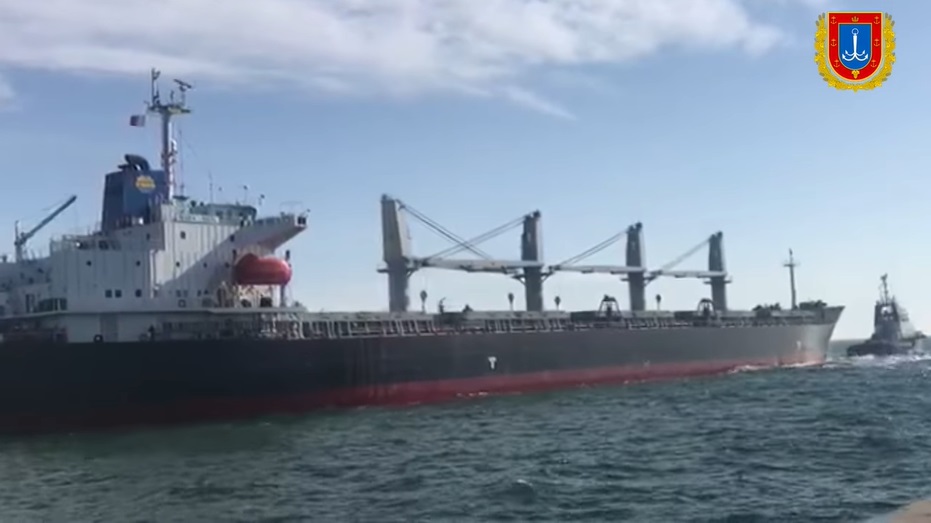 烏國基礎建設部18日表示，總計已有165艘船舶依據協議，載著370萬公噸的農產品離開烏克蘭。(圖擷自敖德薩地區國家管理局臉書)