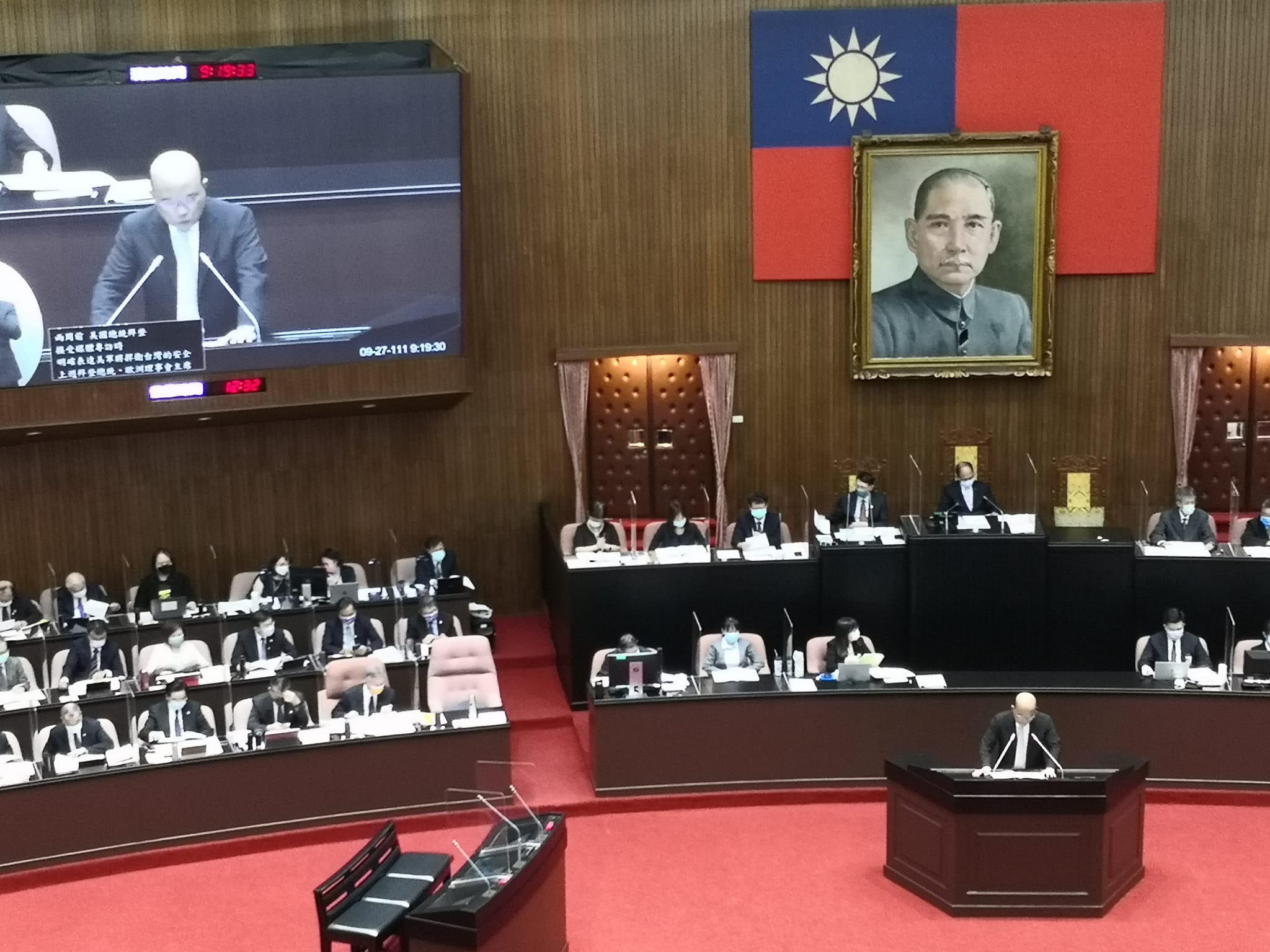 蘇揆27日再度受邀赴立法院施政報告。(劉玉秋 攝)