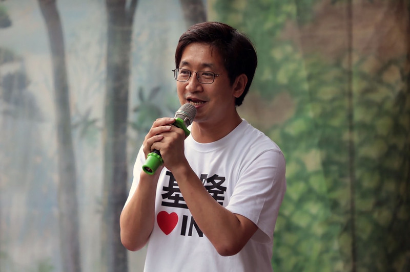 民進黨基隆市長參選人蔡適應10日指出，未來若當選，他要在基隆各行政區建置至少一所公共托嬰中心，並輔導設立更多準公托，提供年輕家庭送托服務。（蔡適應提供） (圖：中央社)