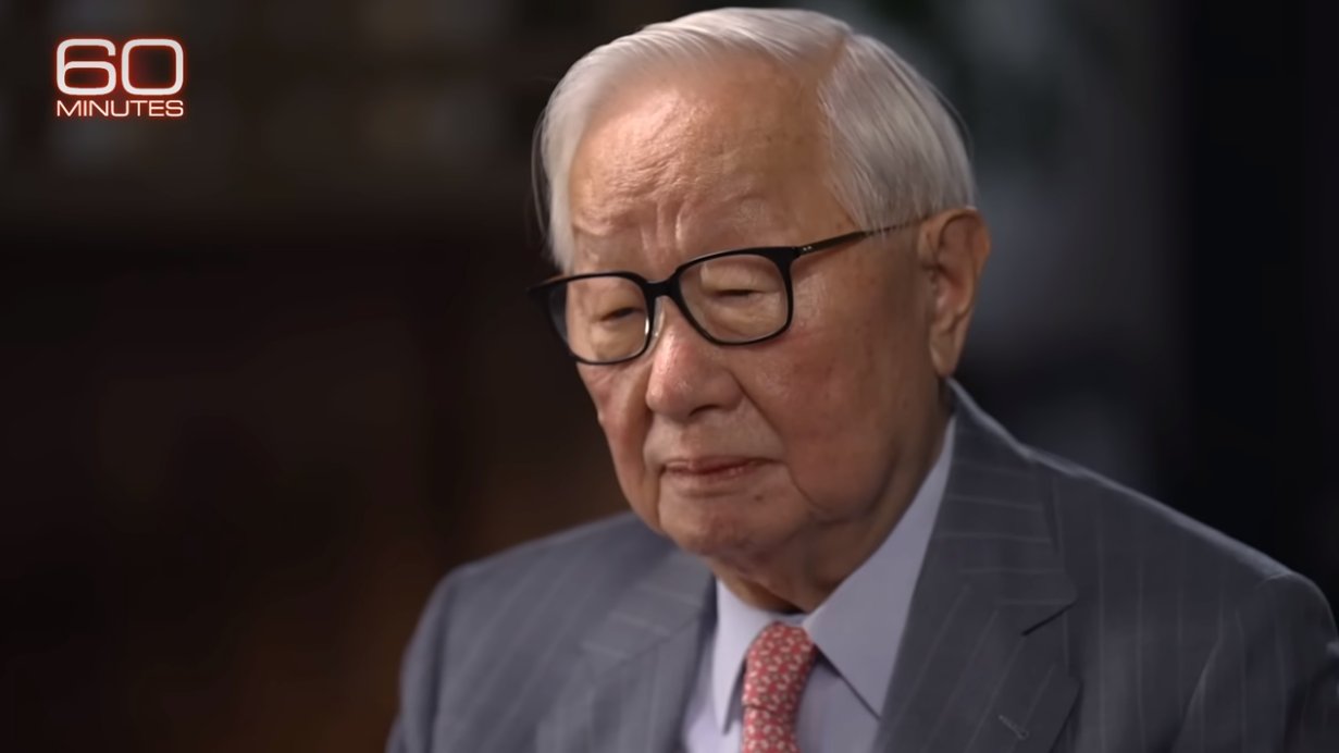 台積電創辦人張忠謀接受CBS節目《60分鐘》專訪。（翻攝：60 Minutes YT）