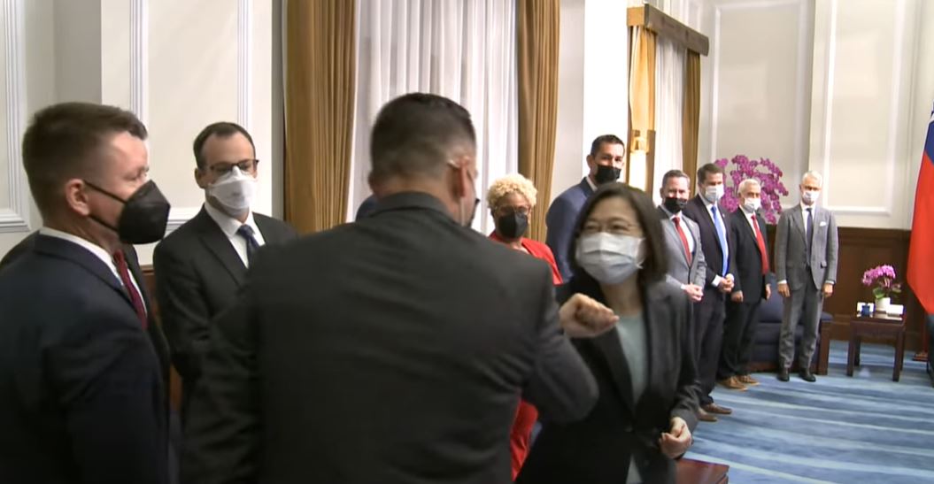 接見美議員訪團 總統盼支持台美貿易倡議及ADTA(圖取自總統府youtube)