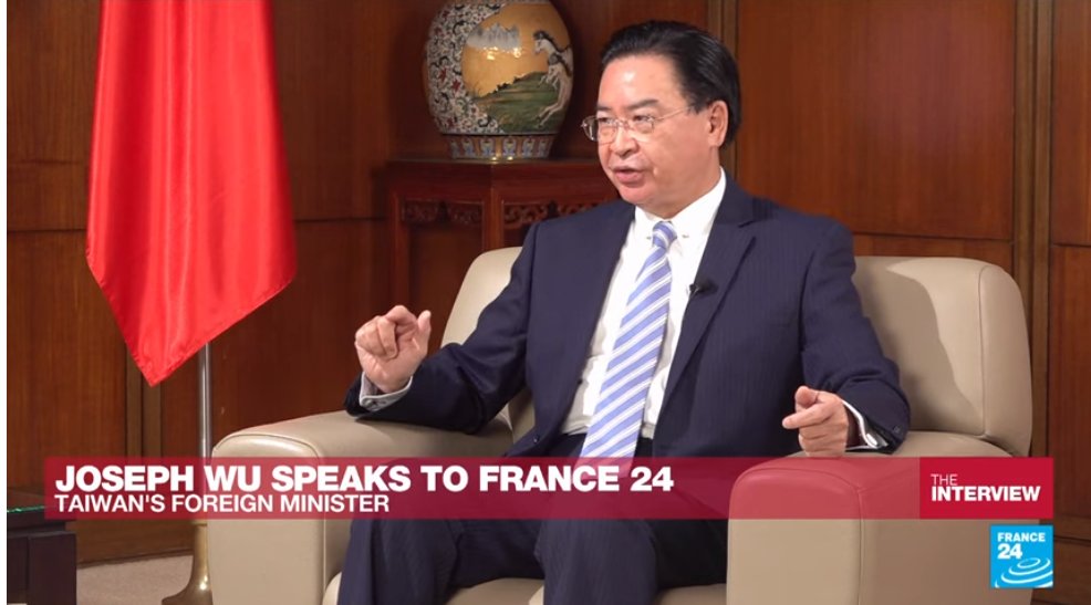 外交部長吳釗燮接受法國24台專訪。(截自France 24官網)
