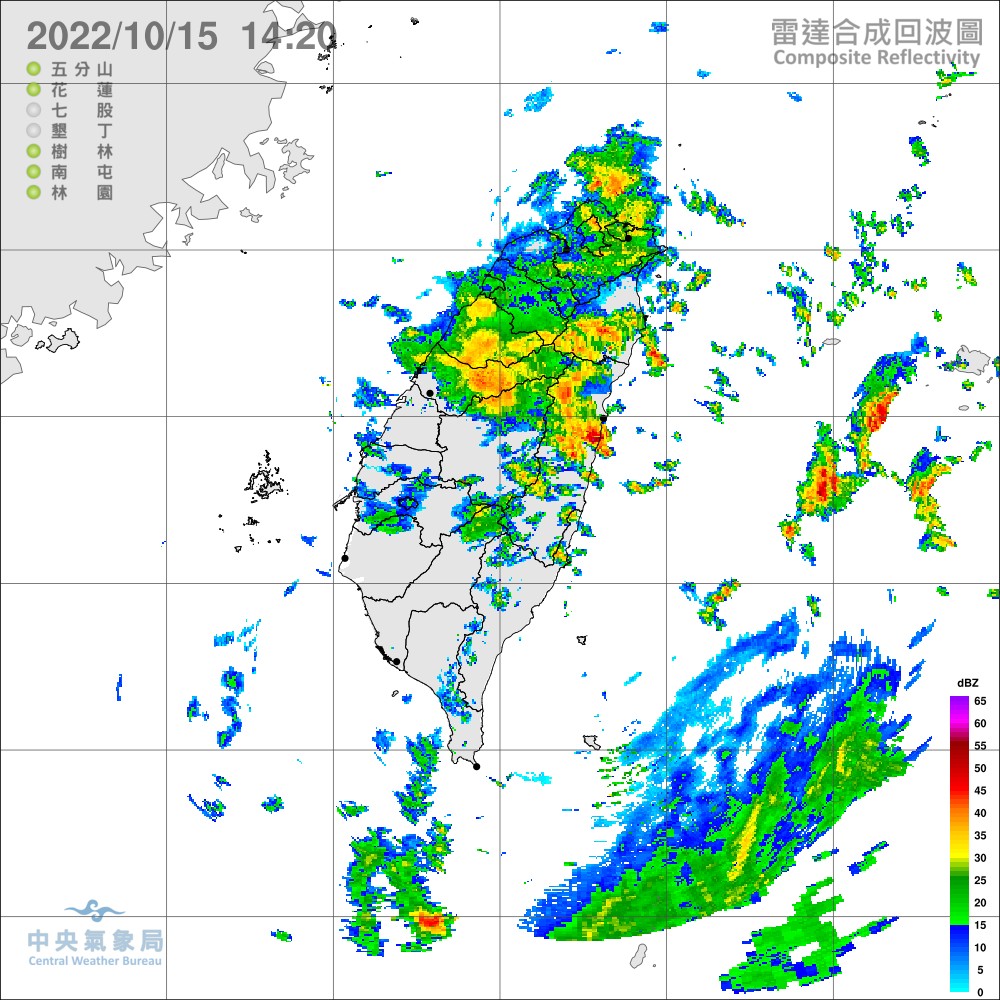 中央氣象局15日持續發布豪雨特報，提醒台北市、新北市等8縣市民眾留意雨勢。(圖：報天氣 - 中央氣象局臉書)