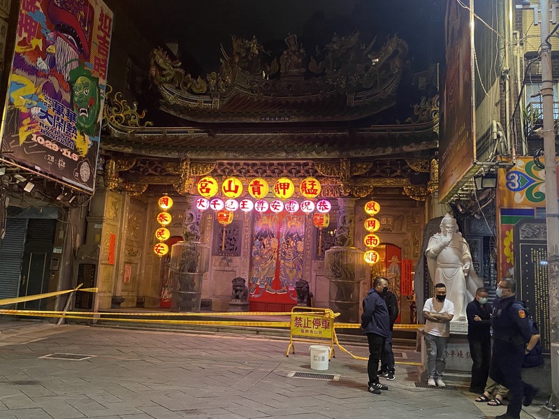 台北萬華萬國幫角頭邱國隆疑因幫派內鬨，19日晚上在萬華區犯下2起槍擊案後自戕，釀成1死4傷。 (圖：中央社)