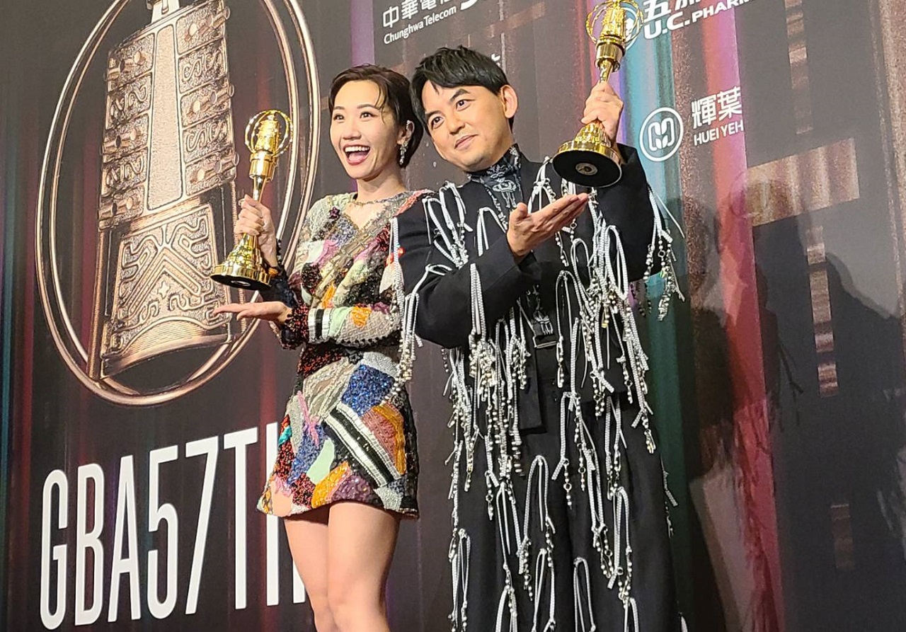 《婚禮歌手》主持搭擋黃子佼、Lulu（黃路梓茵）奪57屆電視金鐘獎「綜藝節目主持人獎」。(江昭倫 攝)