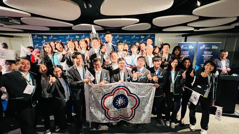 2022年國際技能競賽法國場23日進行閉幕式與頒獎典禮，台灣國手再傳佳績，共奪下3面銀牌與2項優勝，5個項目皆得獎。(圖：中央社)