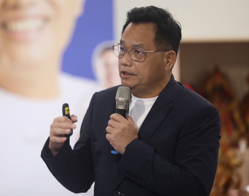 國民黨新竹市長候選人林耕仁的交通政見主張停建新竹大車站。(圖：林耕仁臉書)