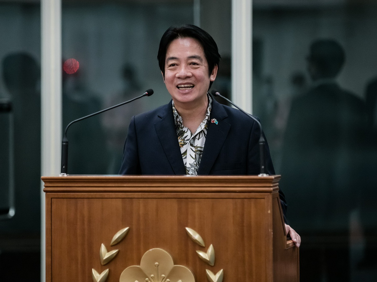 副總統賴清德結束出訪友邦帛琉行程3日返抵國門，他表示帛琉美麗、文明、進步，且非常有志氣，相當值得國人參訪並給予更多支持 (總統府提供)
