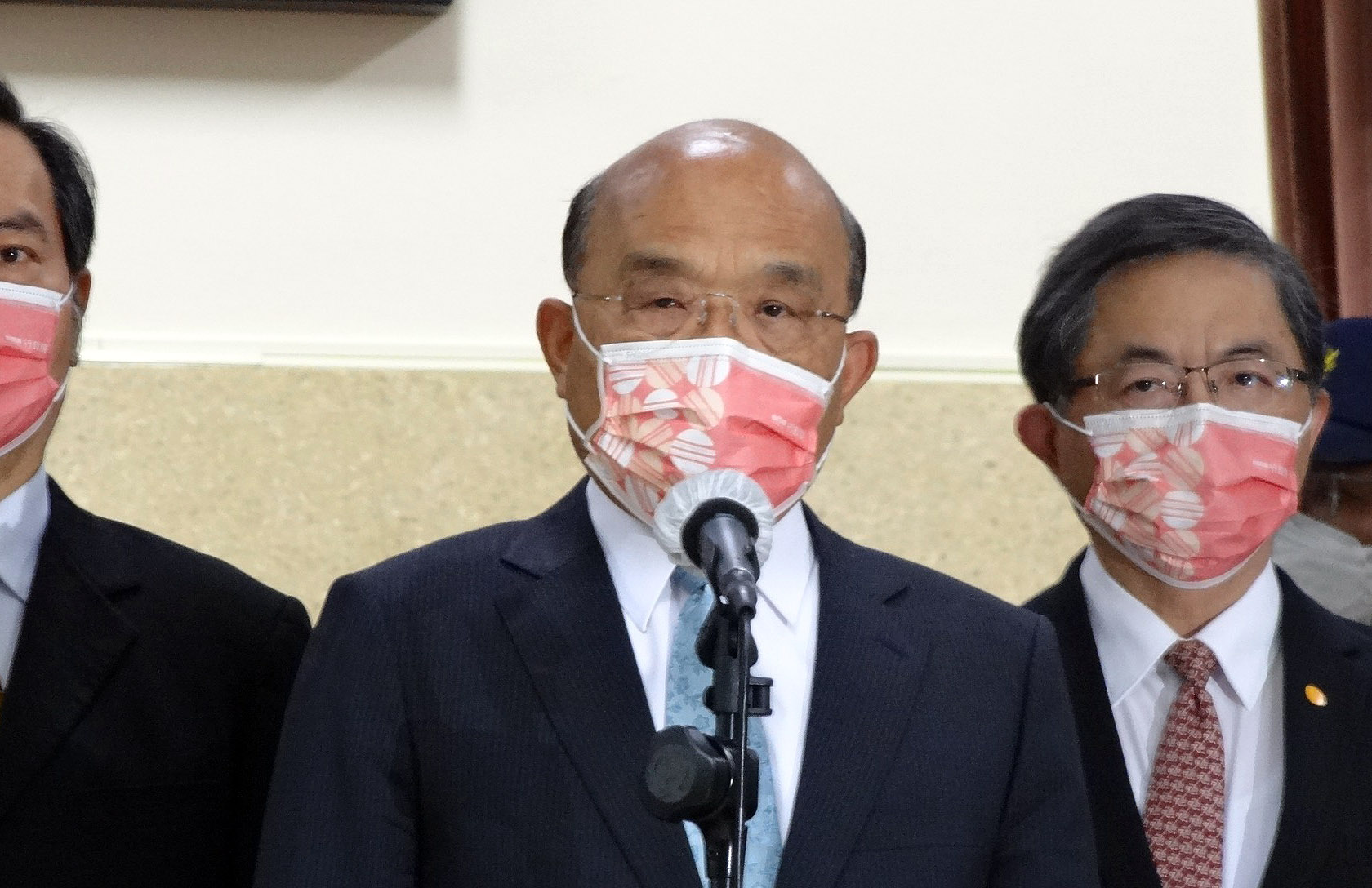 行政院長蘇貞昌：習近平應該注意到自己北京四通橋上狼煙抗議掛牌。(資料照)