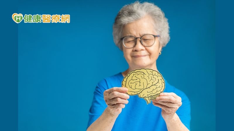 中風與心血管疾病息息相關，若出現如：心律不整、心跳忽快忽慢、心跳不規則等症狀，應盡快尋求醫師的協助，進行相關的檢查，避免耽誤黃金救治期。(圖：健康醫療網 提供)