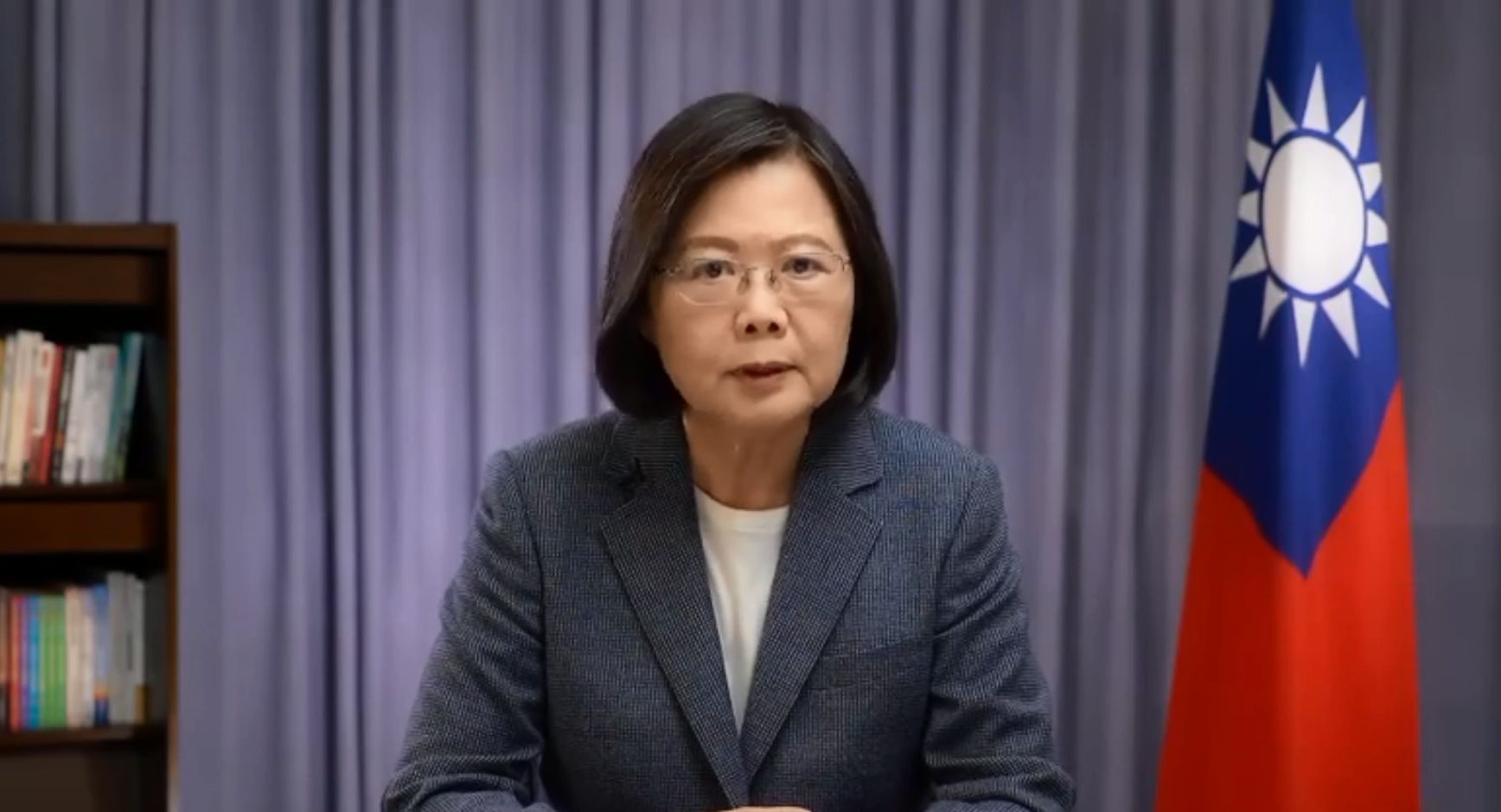 中央廣播電臺與國際廣播協會(AIB)合作，至英國倫敦舉辦「台灣專場」講座。蔡英文總統也特地以錄影致詞方式參與。(擷取自總統致詞影片)