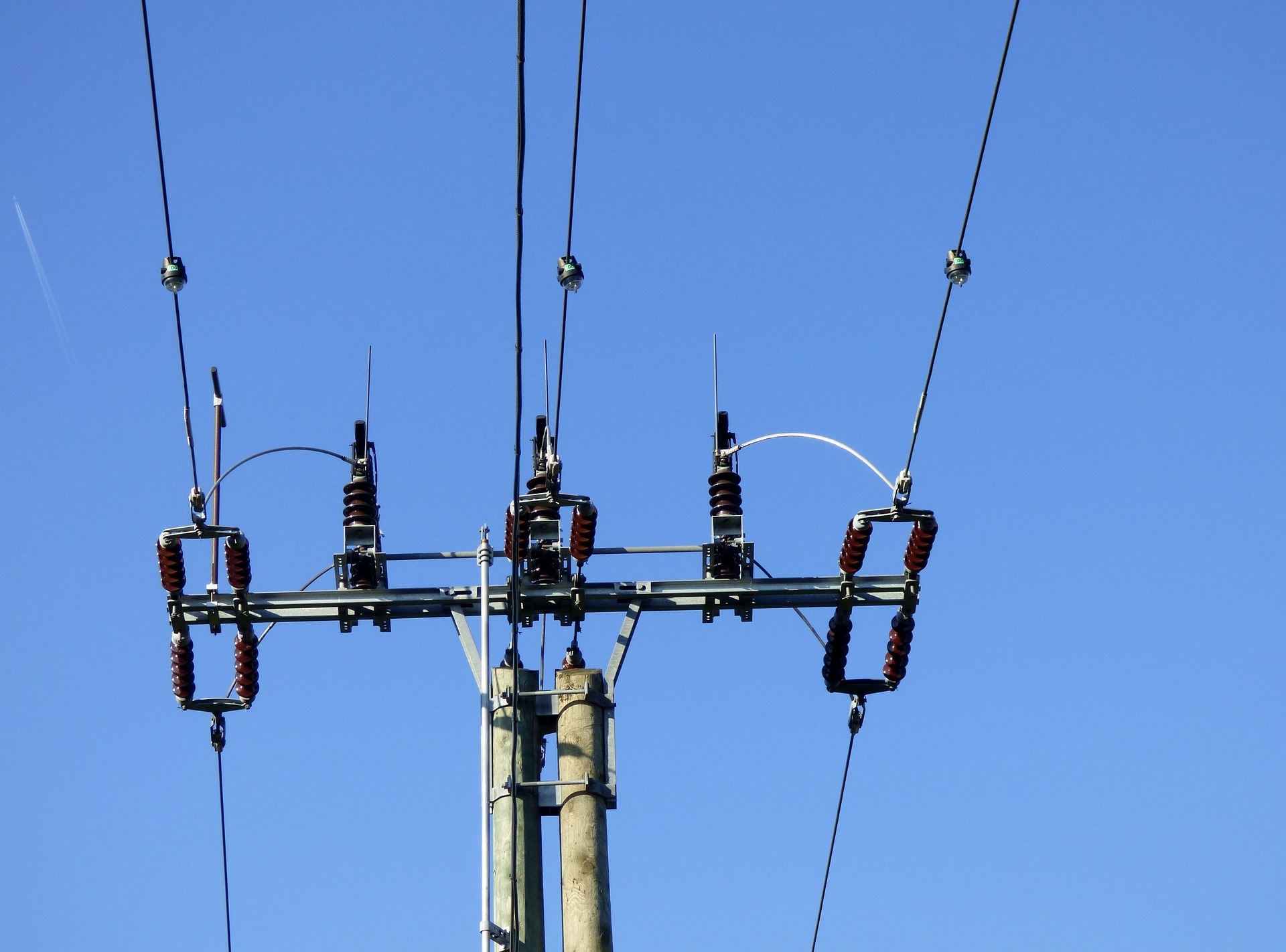 高雄前鎮區24日上午停電，疑與出口電纜故障有關。示意圖。(Pixabay)