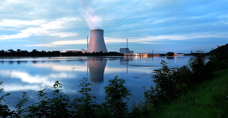 德國去年關閉最後3座核電廠。圖為南部的伊薩核電廠（Isar）。 (圖：中央社檔案照)