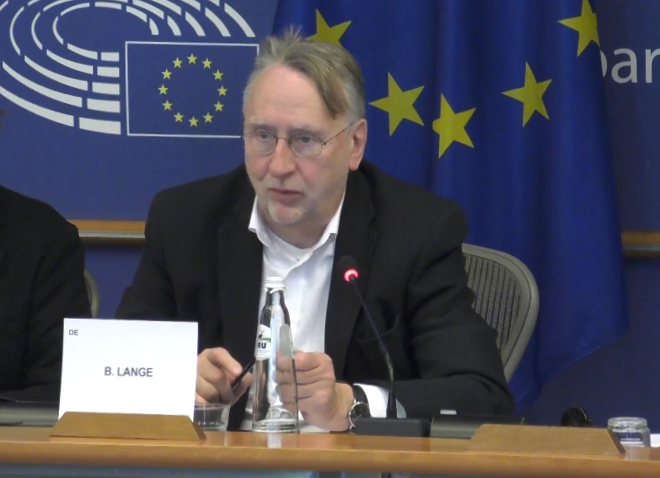 歐洲議會國際貿易委員會主席朗吉(Bernd Lange)。(圖：取自facebook.com/bernd.lange.europa)