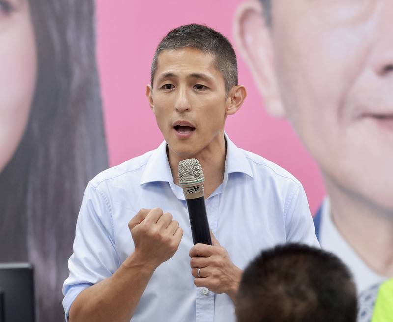 台北市第3選區立委補選民進黨籍參選人吳怡農對黨內黑道議題提出看法。 (圖：中央社)