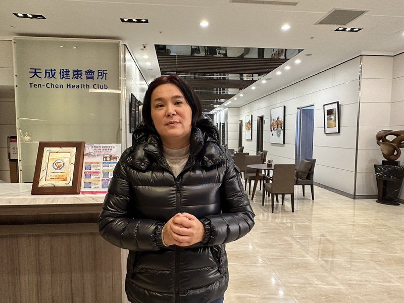小三通和金門高粱酒銷中國大陸，都是攸關金門長遠發展的大事；國民黨立委陳玉珍（圖）12日飛往廈門，與相關單位溝通解套。（陳玉珍提供） (圖：中央社)