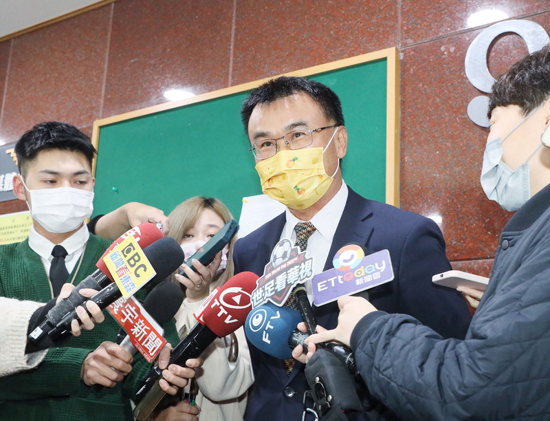 農委會主委陳吉仲14日表示，中國不遵守國際貿易規範，出口已調整，生鮮冷藏水果出口中國降至1.7%。(圖：中央社)