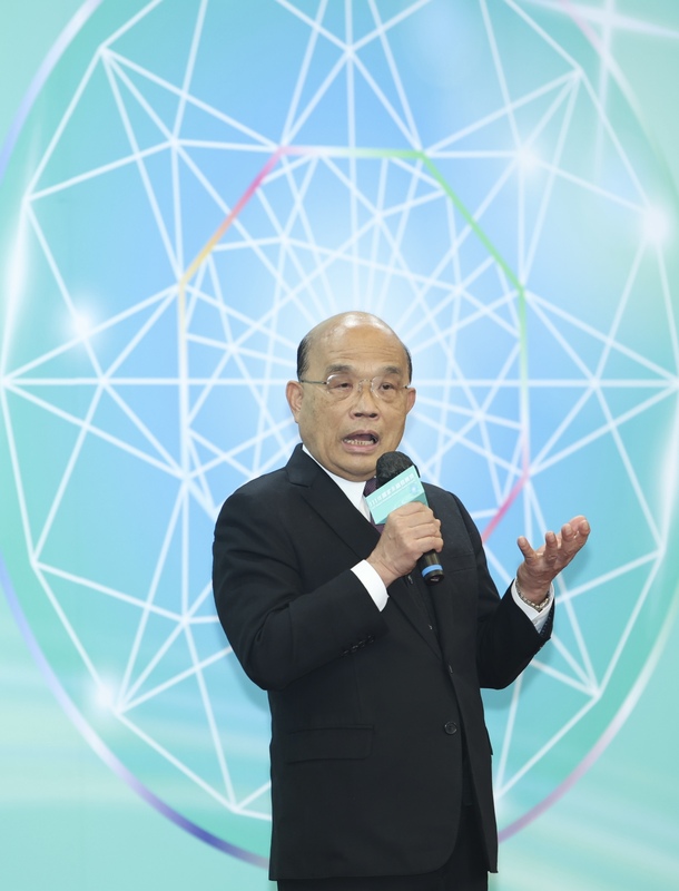 行政院長蘇貞昌表示，賴清德願意扛下責任，他給予祝福和支持。(圖：中央社)