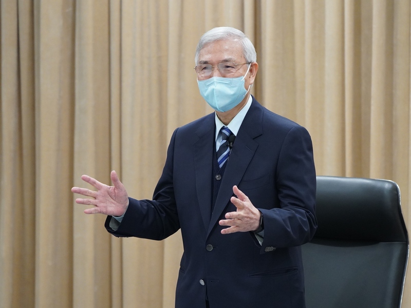 總統府27日發布總統令，宣布特任楊金龍續任央行總裁。(圖：中央社)